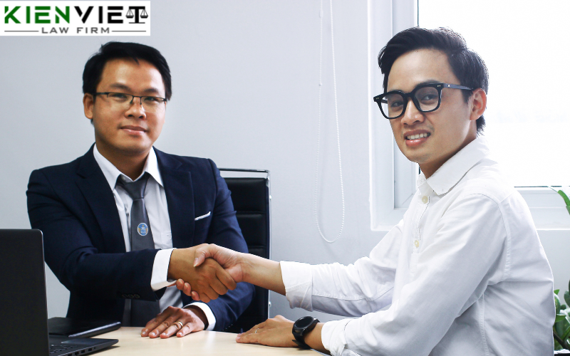 Luật sư tư vấn hành nghề môi giới bất động sản