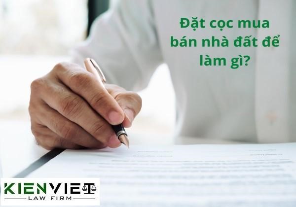 Đặt cọc mua bán nhà đất cần ai ký?