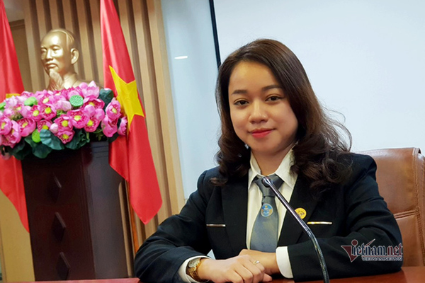 Luật sư Trần Thị Phương Trang trả lời phỏng vấn trên báo Vietnamnet