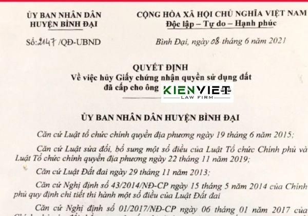 Quy định về hiệu lực của hợp đồng thế chấp đất khi giấy đất bị thu hồi, huỷ bỏ