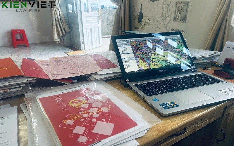 Luật sư tư vấn sang tên khi mua bán đất